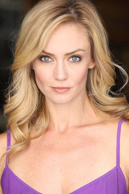 Stephanie Renee Wall - Actor Profile Photo