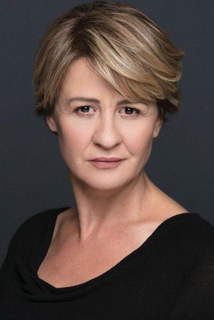 Hülya Gülşen Irmak - Actor Profile Photo
