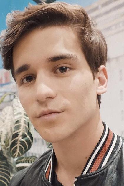Andrés de la Mora - Actor Profile Photo