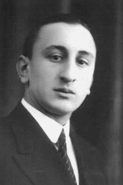 Alfred Łodziński - Actor Profile Photo