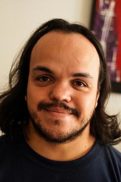 Hernán Cuevas - Actor Profile Photo