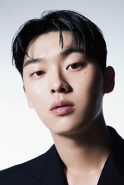 Choi Hyun-wook - Actor Profile Photo
