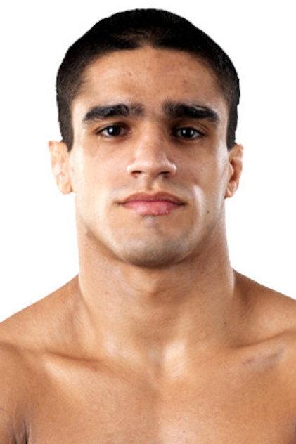 Thiago Tavares - Actor Profile Photo