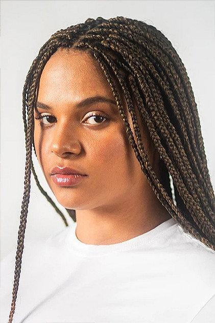 Andréa Bak - Actor Profile Photo