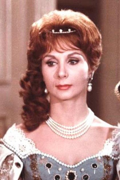 Pauline Schumann - Actor Profile Photo