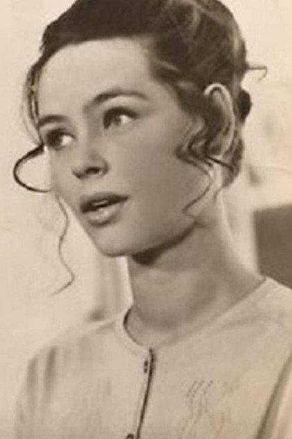 Margot Busse - Actor Profile Photo
