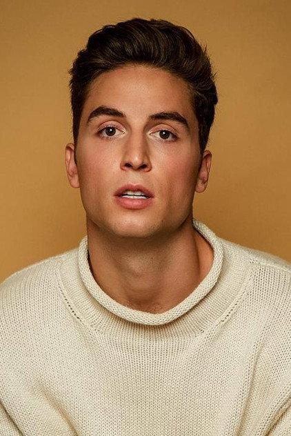 Benito Skinner - Actor Profile Photo