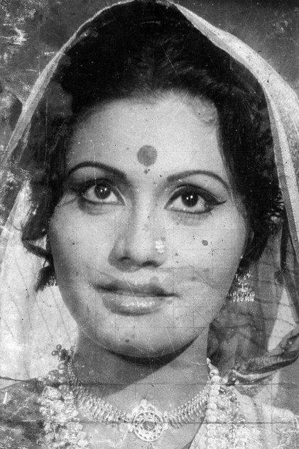 Usha Naik - Actor Profile Photo