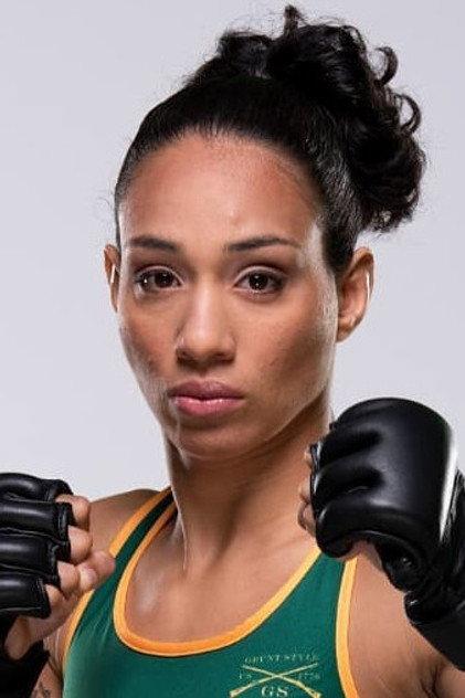 Taila Santos - Actor Profile Photo