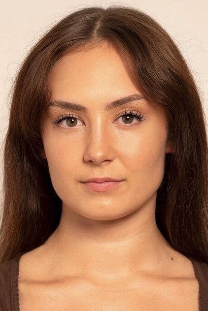 Holly Price - Actor Profile Photo