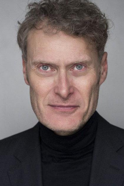 Jonathan Mellor - Actor Profile Photo