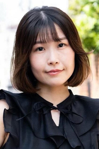 Ayaka Shibutani - Actor Profile Photo
