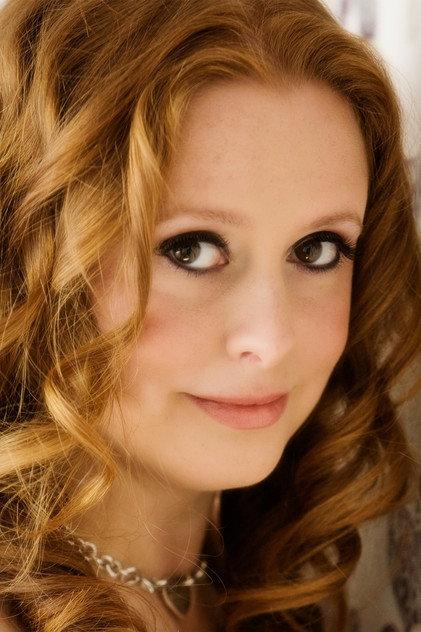 Julie Virtue - Actor Profile Photo