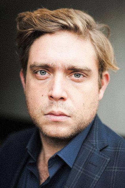 Simon Käser - Actor Profile Photo