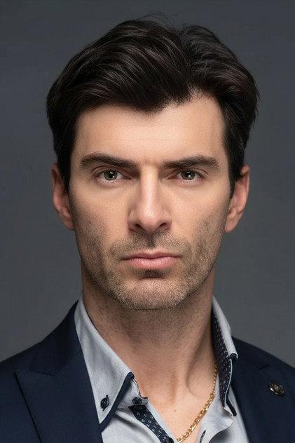 Özgür Özberk - Actor Profile Photo