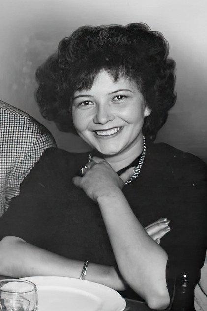 Claire Brilletti - Actor Profile Photo