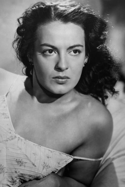 Yvonne Sanson - Actor Profile Photo