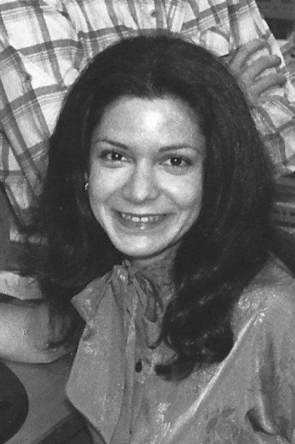 Vera Pacheco - Actor Profile Photo