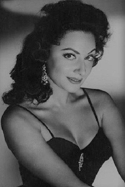 Lina Rosales - Actor Profile Photo