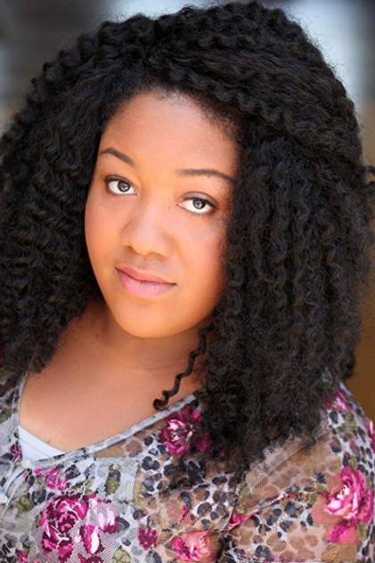 Lindsey McDowell - Actor Profile Photo