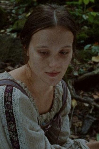 Anna Radetzky - Actor Profile Photo