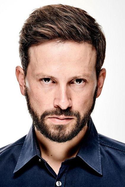 Franz Dinda - Actor Profile Photo
