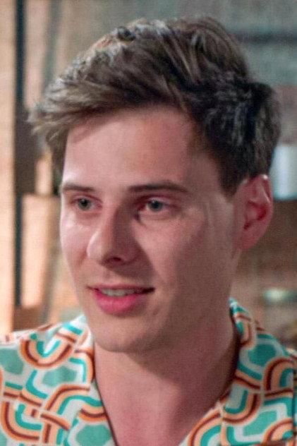Dorian Liveyns - Actor Profile Photo
