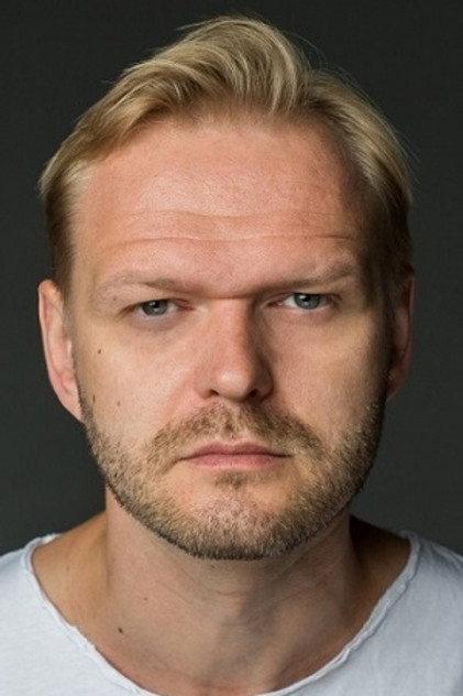 Viktor Potapeshkin - Actor Profile Photo