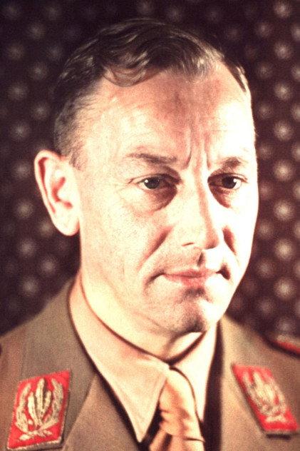 Viktor Lutze - Actor Profile Photo