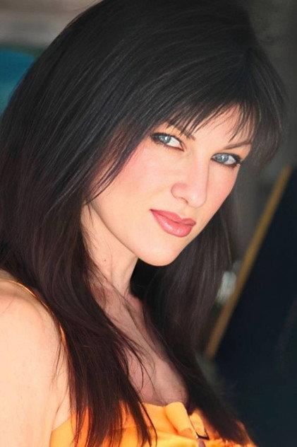 Caroline Ambrose - Actor Profile Photo