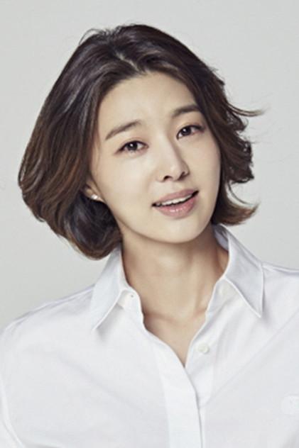 Park Min-jung - Actor Profile Photo
