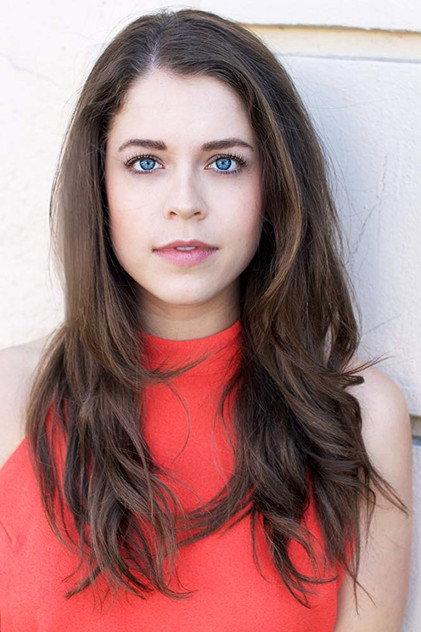 Paige Hullett - Actor Profile Photo