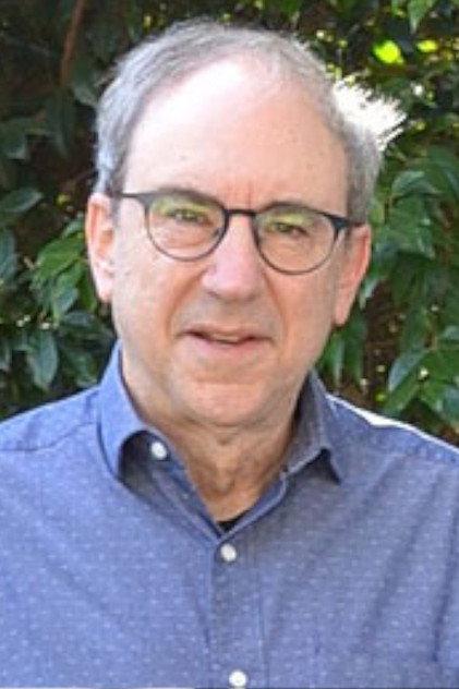Lowell Ganz - Actor Profile Photo