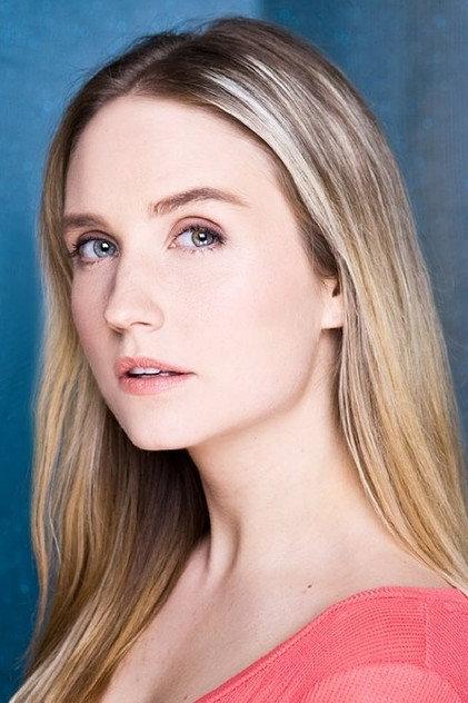 Eva Paris Cicinyte - Actor Profile Photo