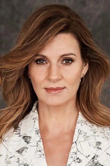 Sara Wiseman - Actor Profile Photo