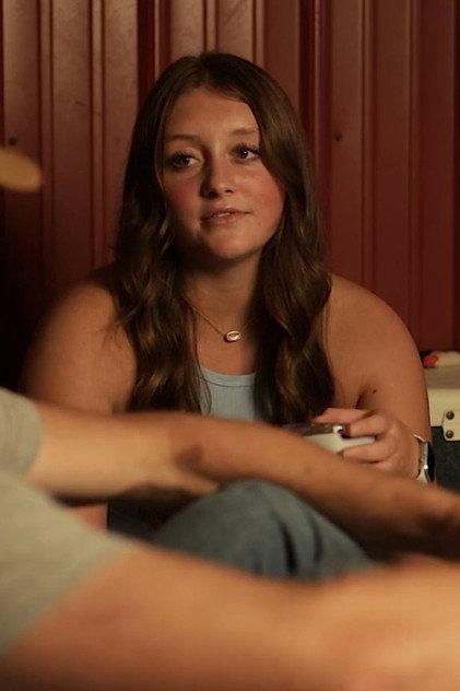 Kenedee Lowe - Actor Profile Photo