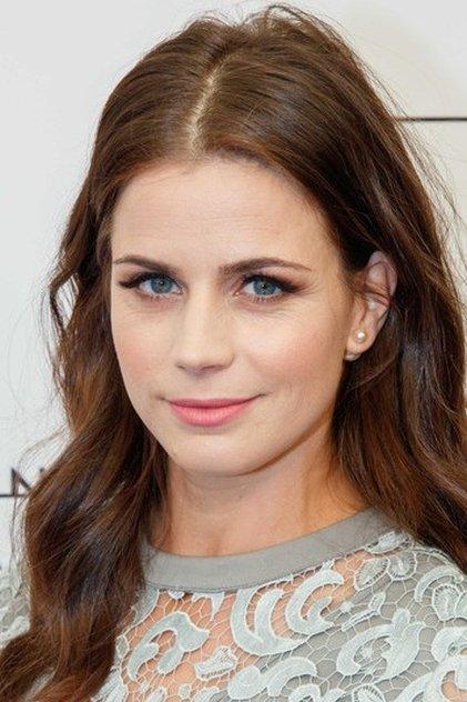 Elise Schaap - Actor Profile Photo