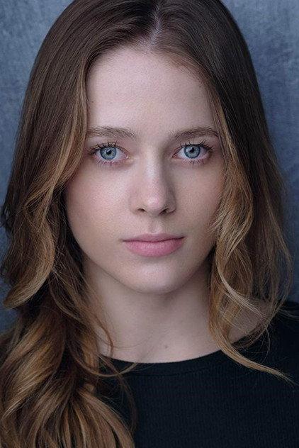 Lily Dodsworth-Evans - Actor Profile Photo