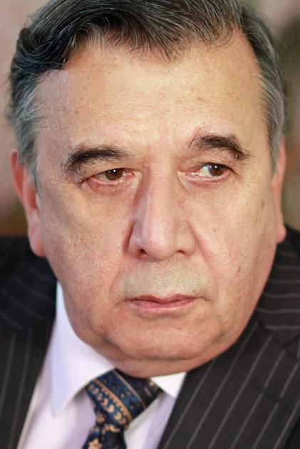 Robert Ashby - Actor Profile Photo