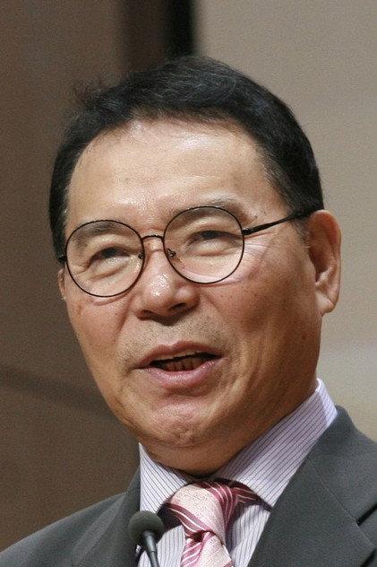 Lee Young-hoo - Actor Profile Photo