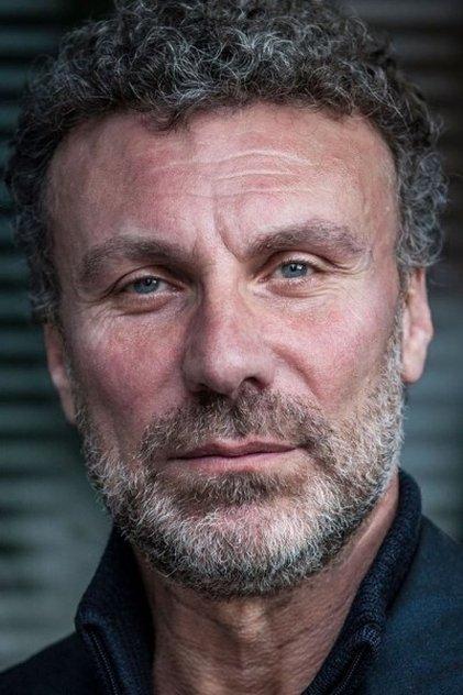 Mario Opinato - Actor Profile Photo