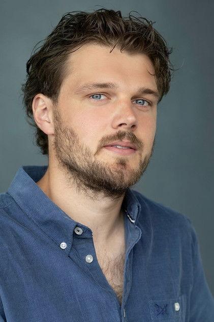 Alexander Simkin - Actor Profile Photo
