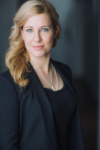 Gwenm Carsley - Actor Profile Photo