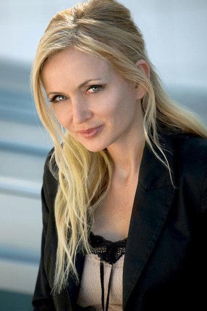 Alison Lees-Taylor - Actor Profile Photo