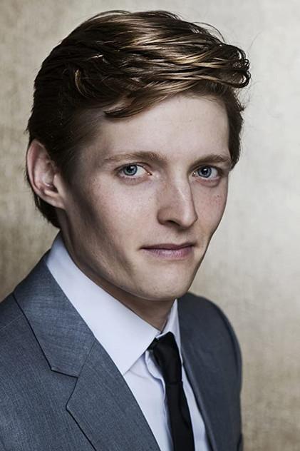 Gordon Harper - Actor Profile Photo