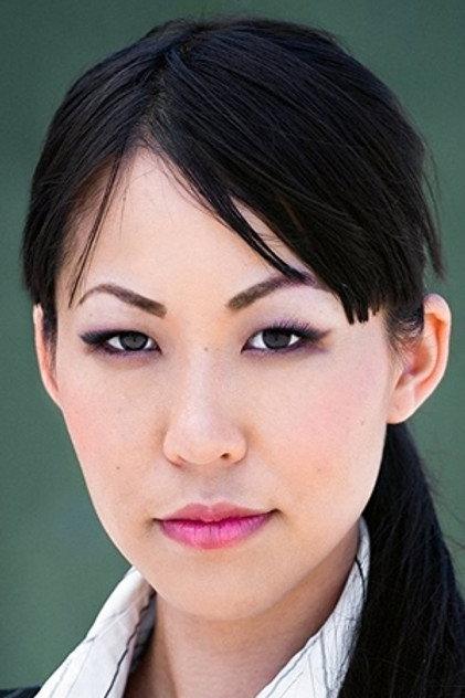 Emi Kamito - Actor Profile Photo