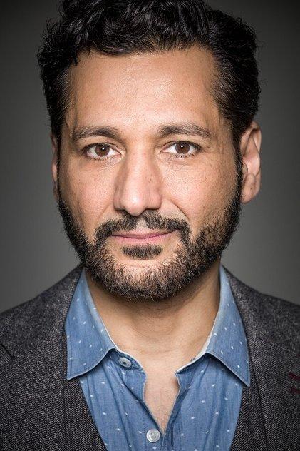 Cas Anvar - Actor Profile Photo
