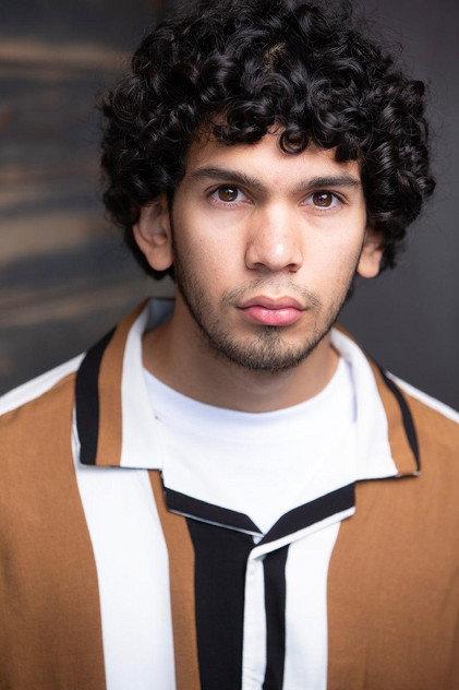Gustavo Escobar - Actor Profile Photo