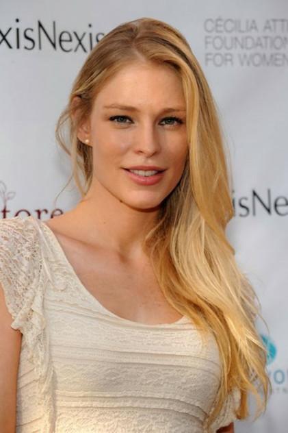 Cynthia Kirchner - Actor Profile Photo