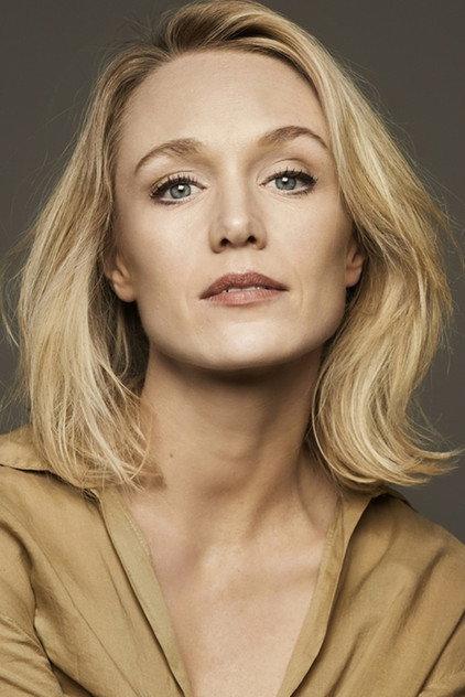 Sophie van Winden - Actor Profile Photo